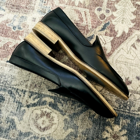 Everlane The Modern Loafer Black Leather Size 6 Minimalist Classic Flat Shoe NEW - Picture 3 of 7